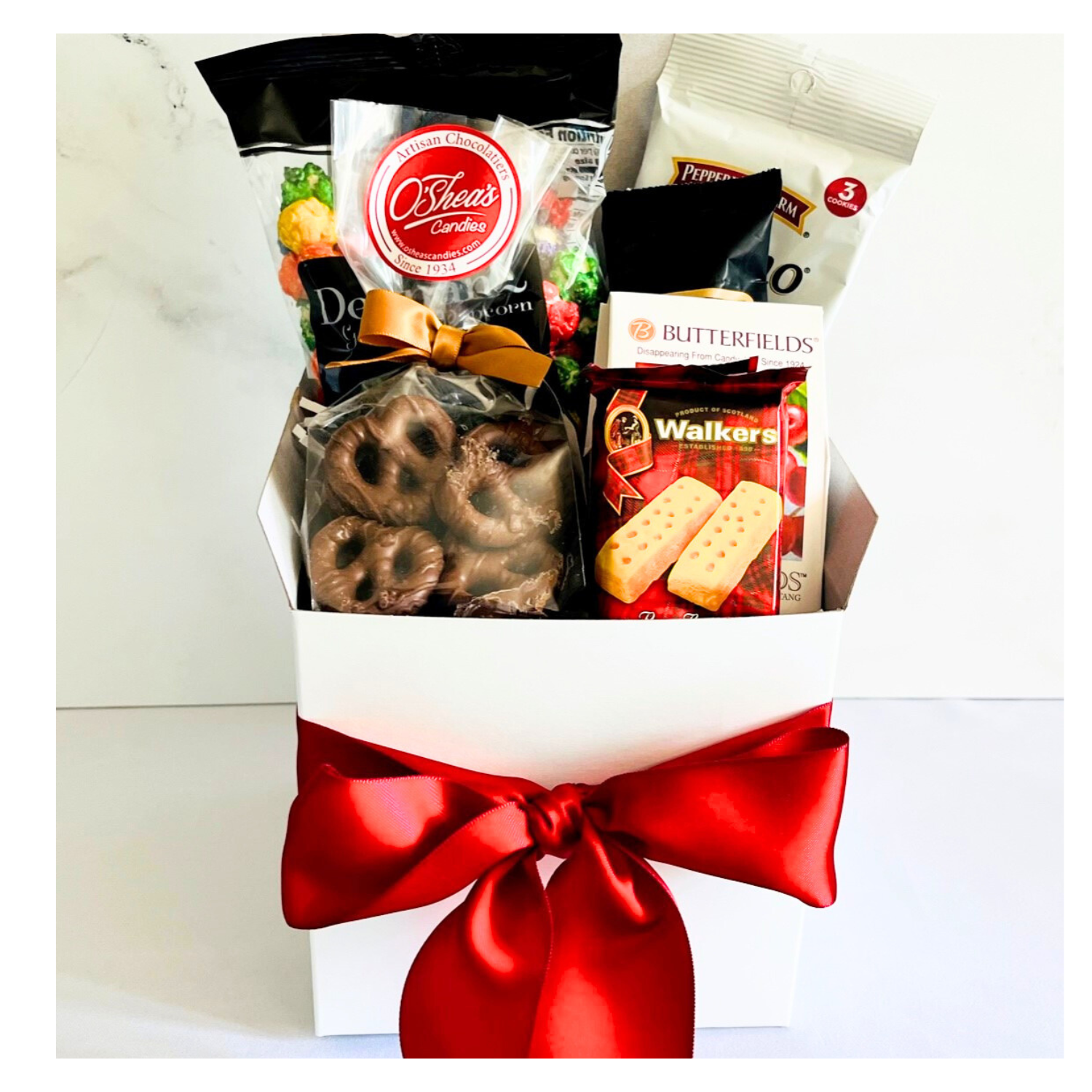  Valentine's Day Gift Care Package (50ct) Snacks