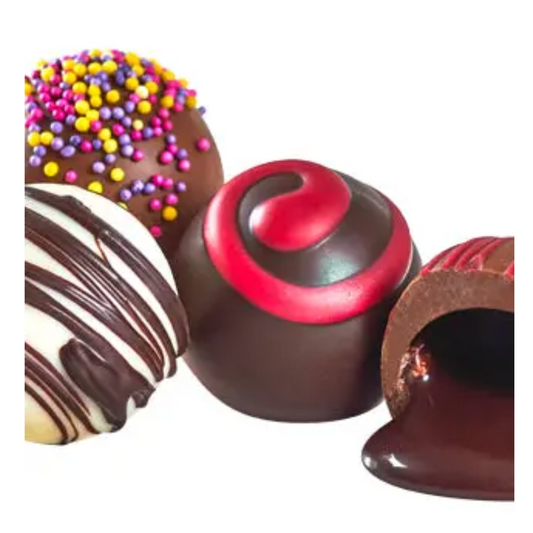 MOET & CHOCOLATES GOLD BOX (AVAILABLE TO SHIP STARTING OCTOBER)